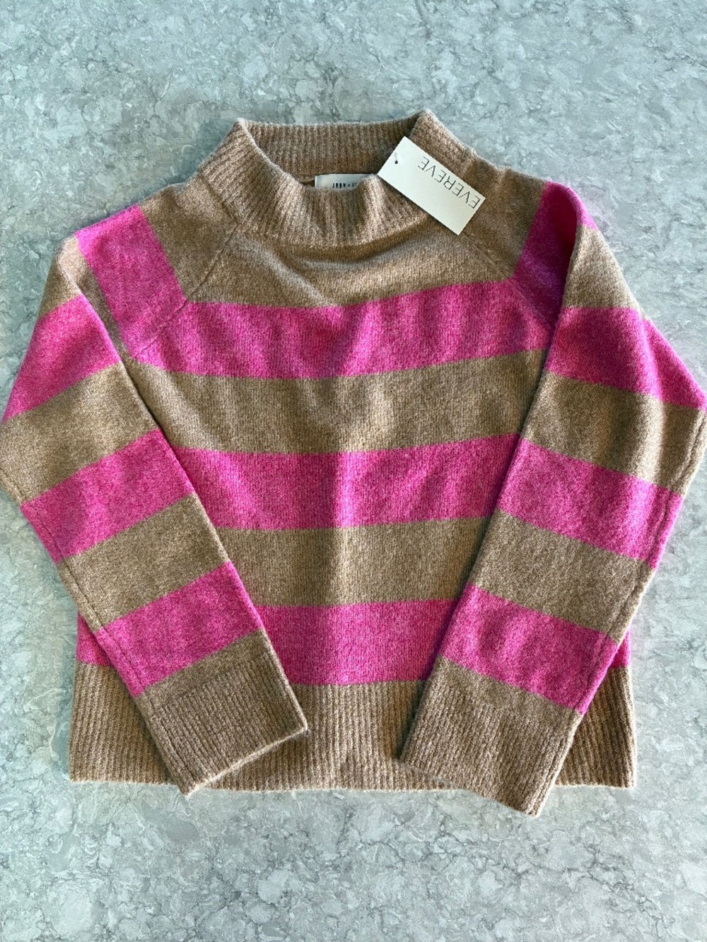 NWT John + Jenn Olivia Pullover Size Small